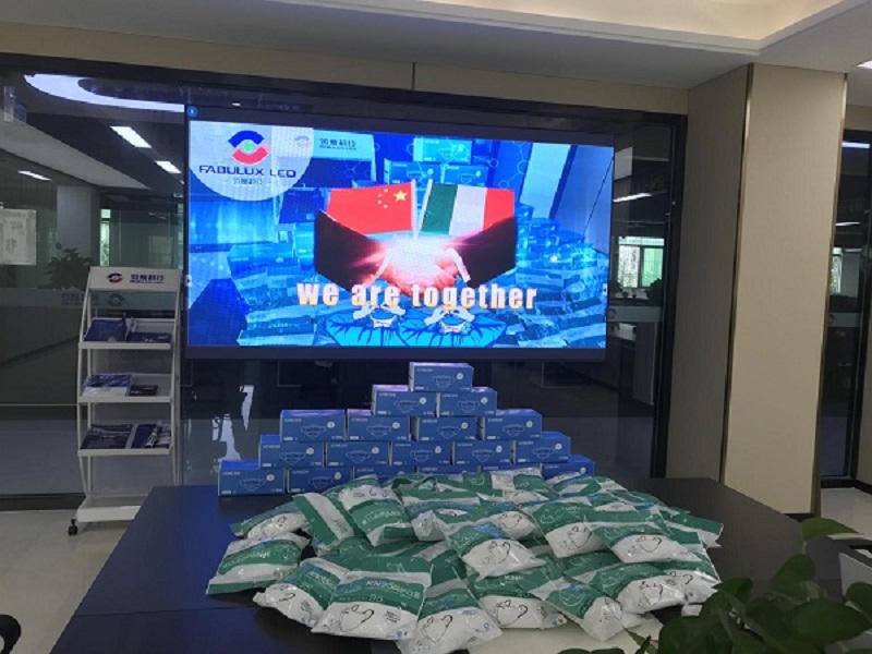 Fabulux organizing medical supplies for global donation