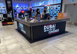 Indoor Fixed Display ​Inpadplus Series P2.6 Applied In Nike Retail Store