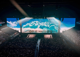 FABULUX's Spider & Spider Max Support Ronghao Li's World Tour!