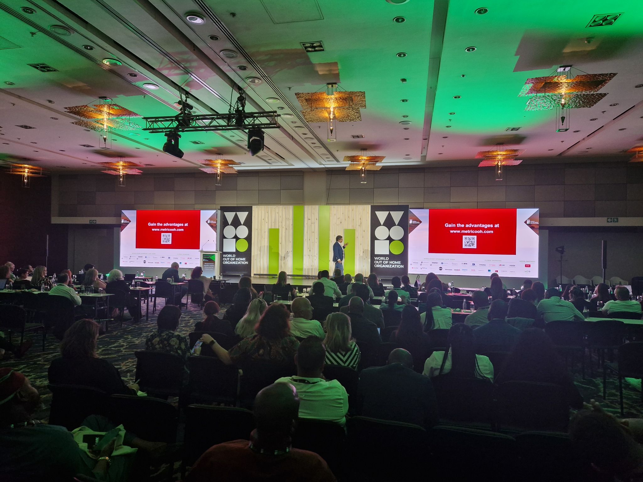 Fabulux LED outdoor display showcase Africa