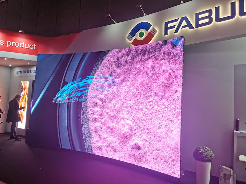 Fabulux Master Series 4-in-1 LED Technology