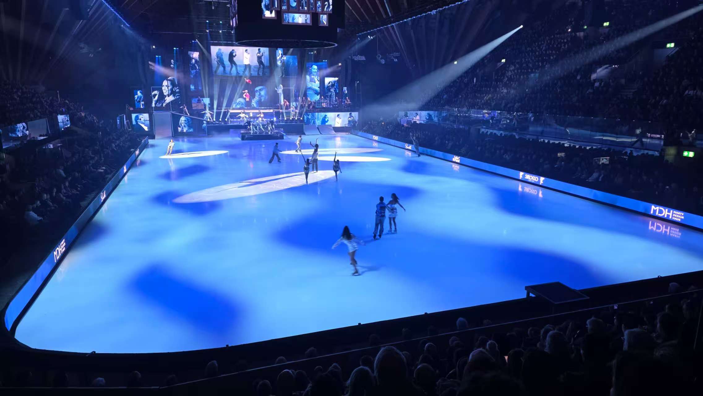 Stage LED Cube Performance