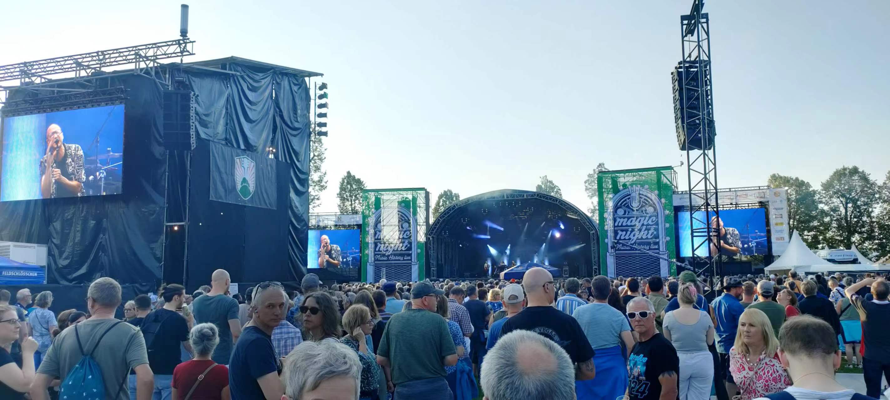 Master Series Outdoor Visuals